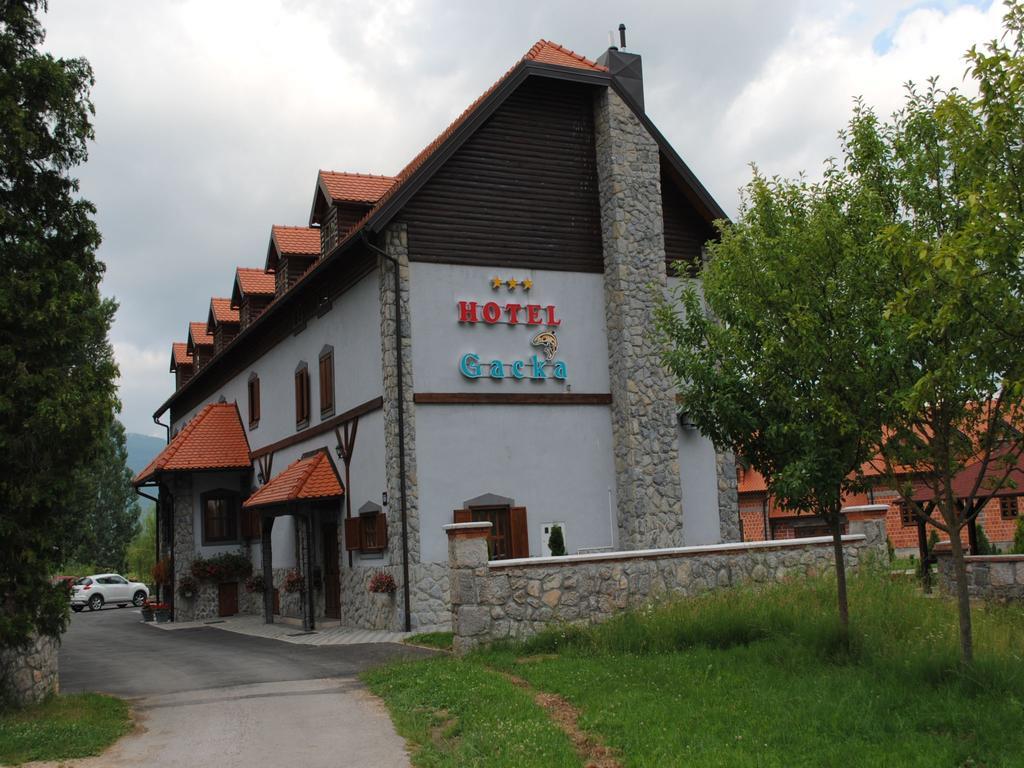 Hotel Gacka Otočac Exteriör bild